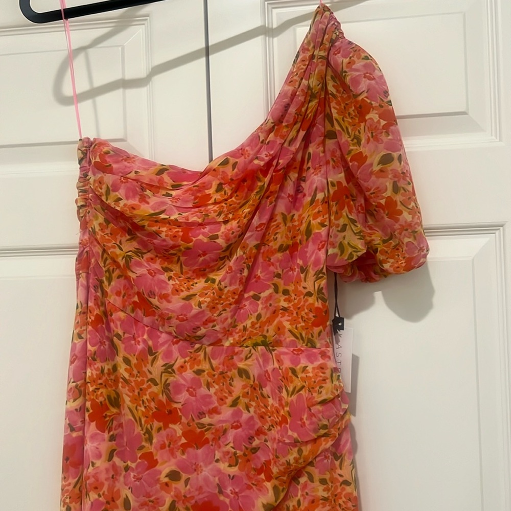 ASTR the label sz Medium Santorini dress NWT